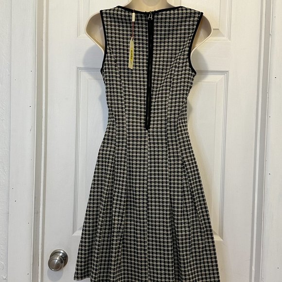 MSSP Sleeveless A-Line Dress - NWT - Size M - Picture 4 of 7